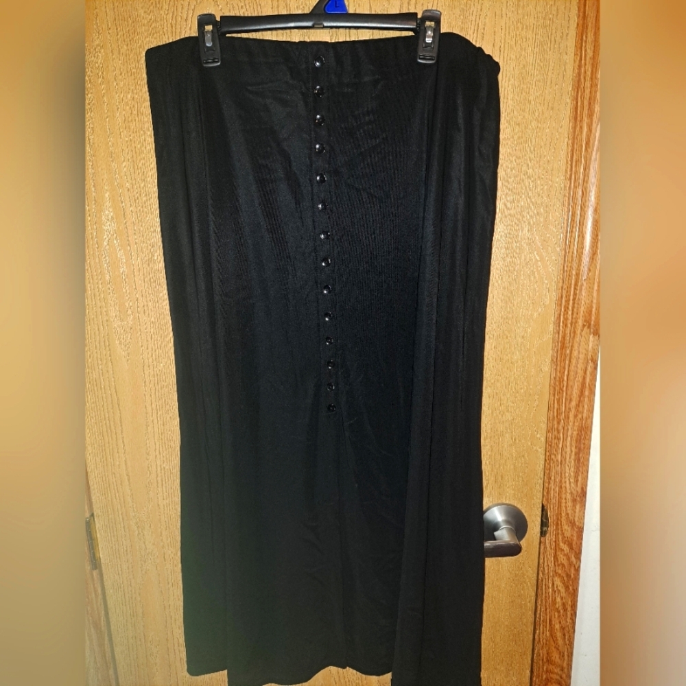 Black (Long) Skirt